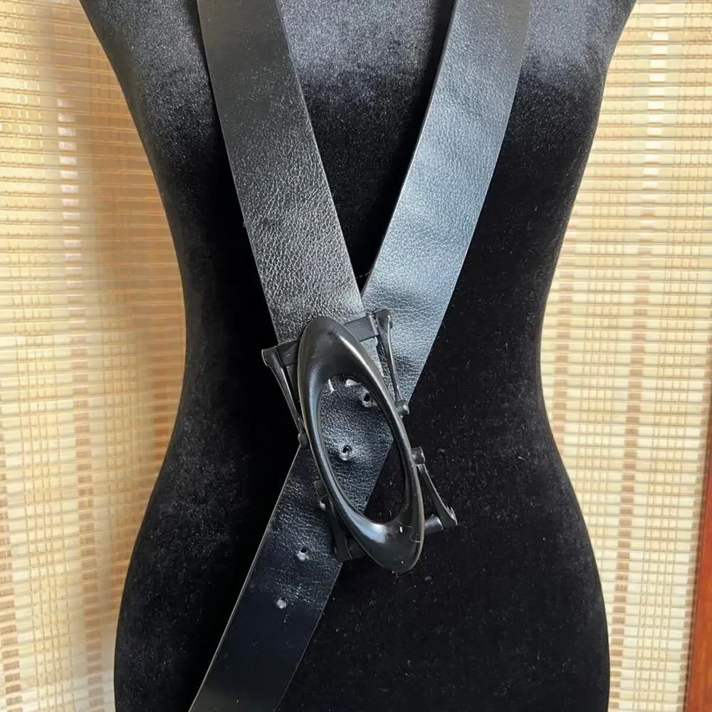 Vintage Y2K Oakley Black Leather Belt Ellipse Logo Size M